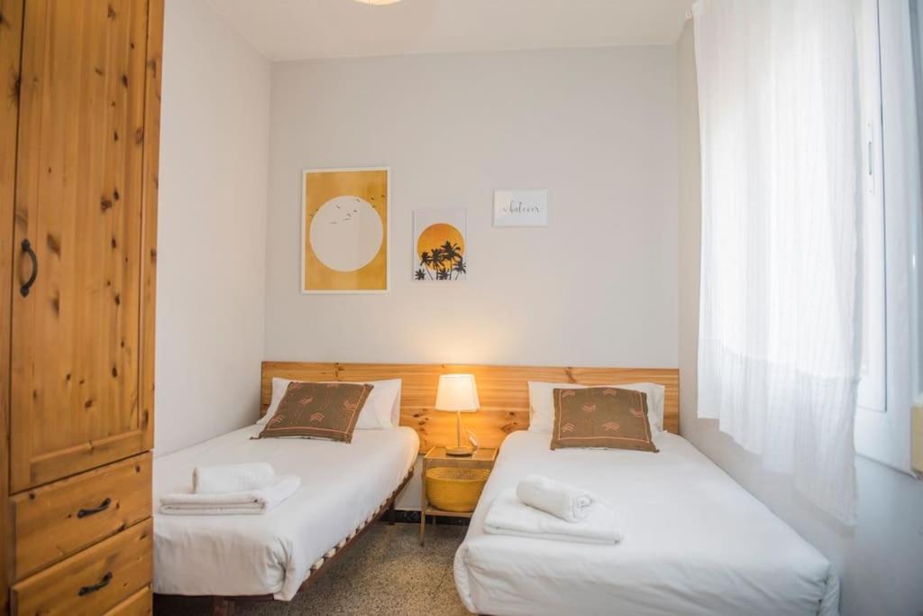 Sunny And Quiet Sagrada Familia Apartment Barcelona Ngoại thất bức ảnh