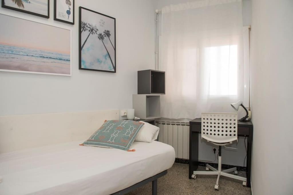 Sunny And Quiet Sagrada Familia Apartment Barcelona Ngoại thất bức ảnh